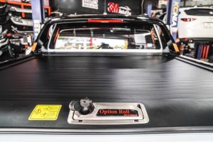 Nắp Thùng Option Rol Bán Tải Cuộn Cơ Xe Ford
