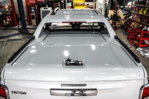 Nắp Thùng Bán Tải 45 độ XE MITSUBISHI