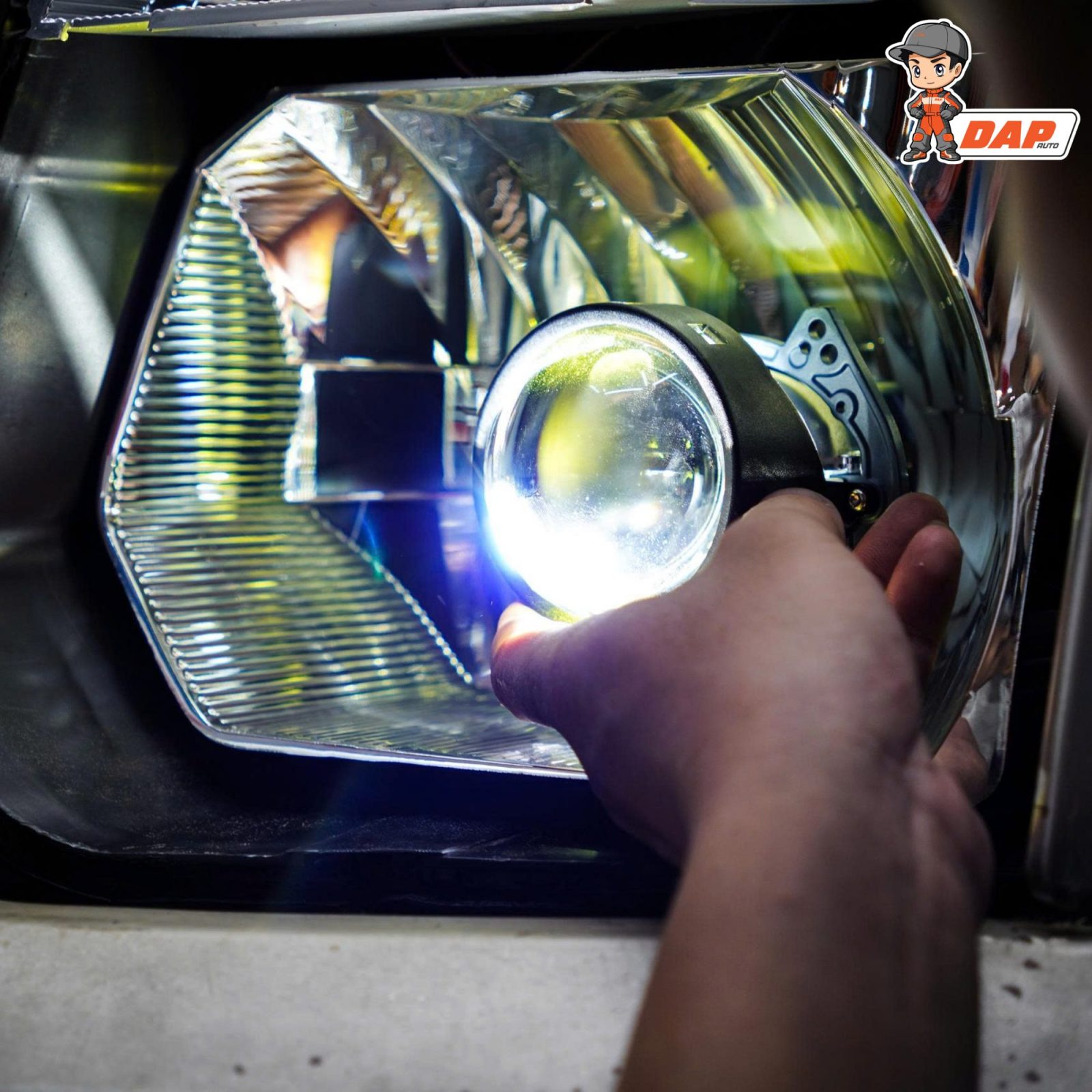 Quy Trình Độ Đèn Ô Tô Bulbtek Sunset Chuyên Nghiệp Tại Dap Auto