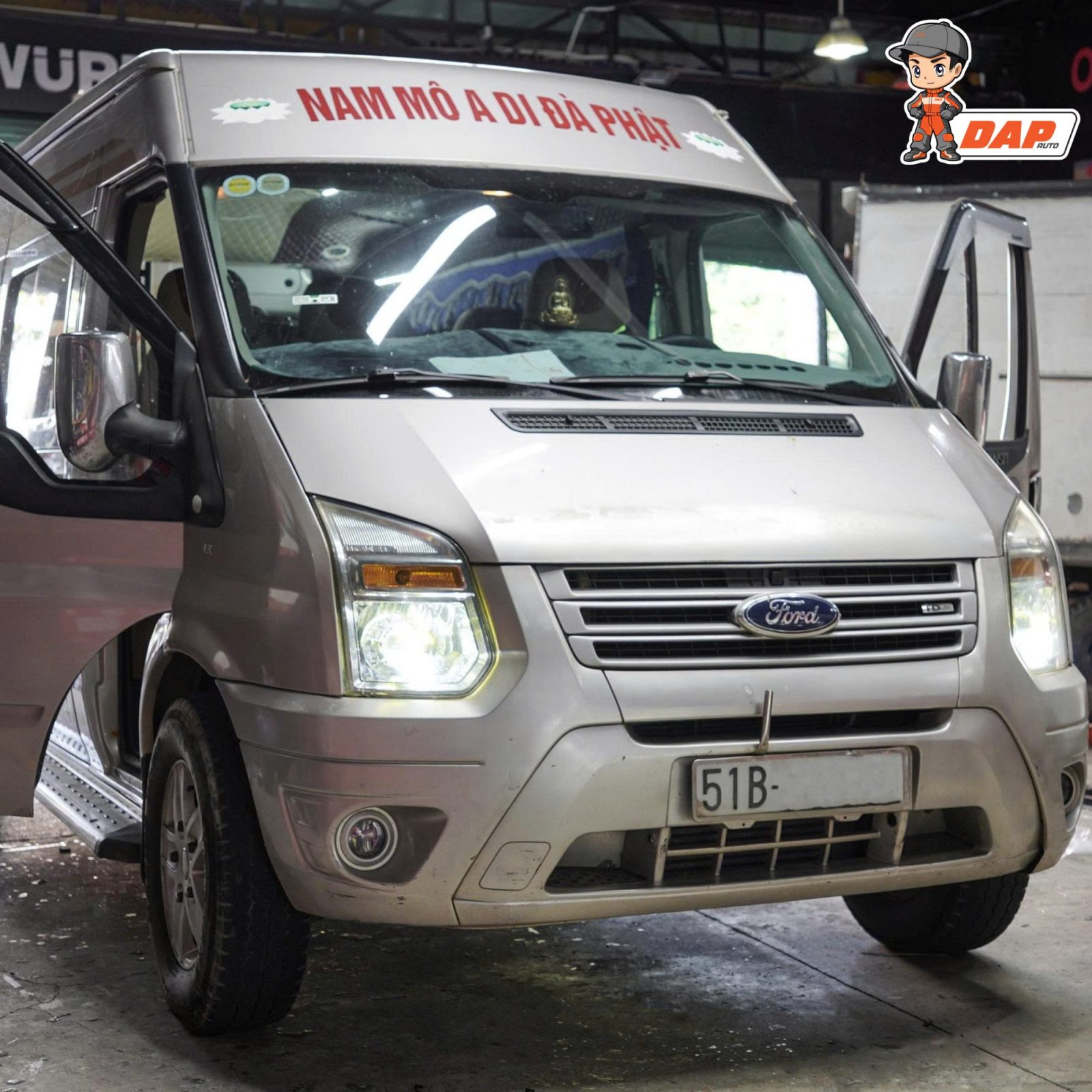 Gói độ Bi LED Ô Tô Bulbtek Cho Ford Transit tại Dap Auto Đà Nẵng