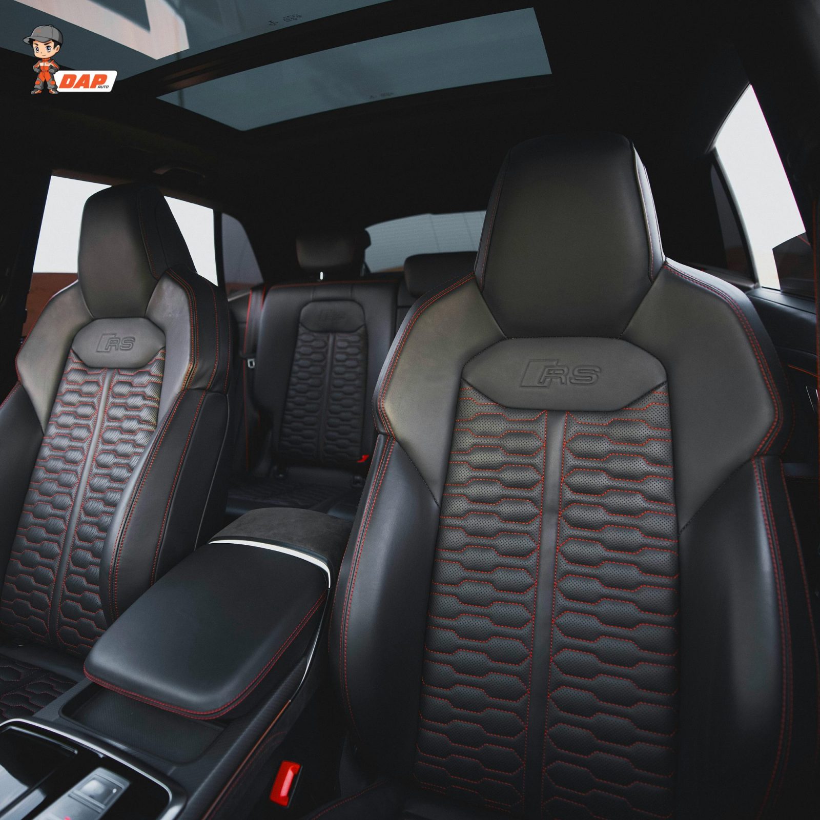 mẫu bọc ghế da ô tô phối màu đỏ-đen thể thao cho xe SUV (2)