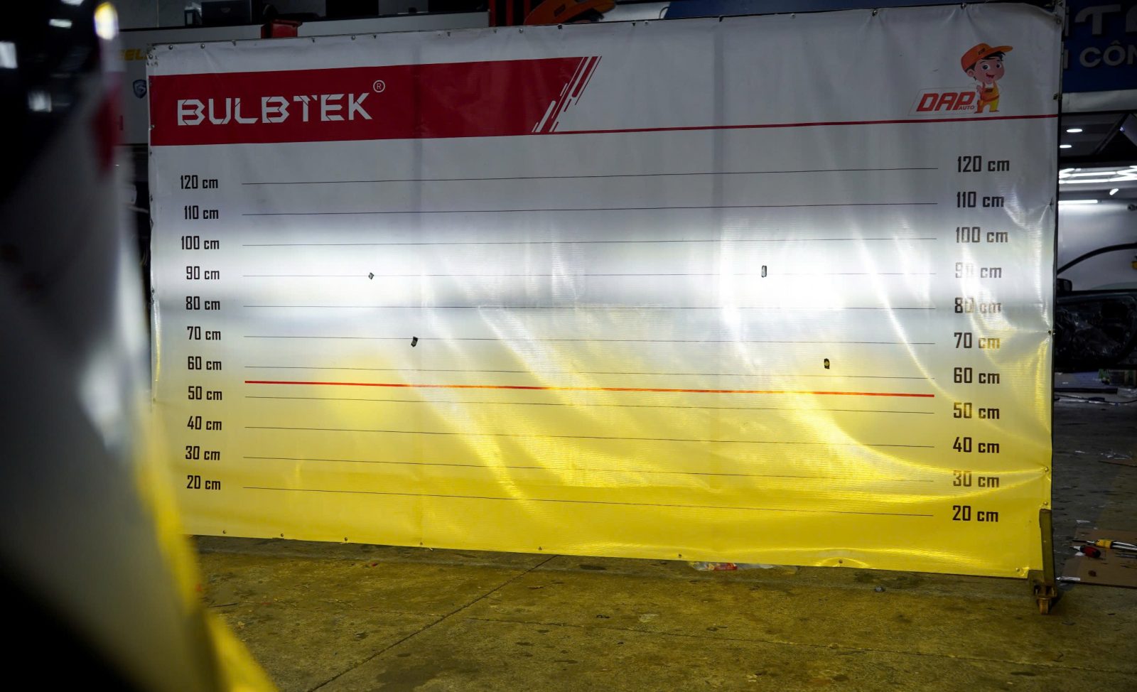 Hình ảnh ánh sáng thực tế bi gầm Ray Bulbtek nhiệt màu 3000K